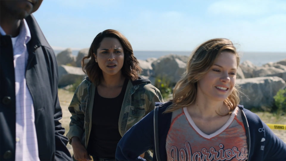 S2E1-coco-jackie-leslie